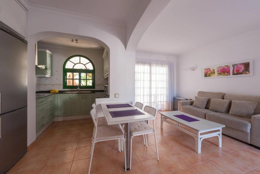 Duplex Con Jardin Y Buenas Vistas Apartment Maspalomas  Exterior photo