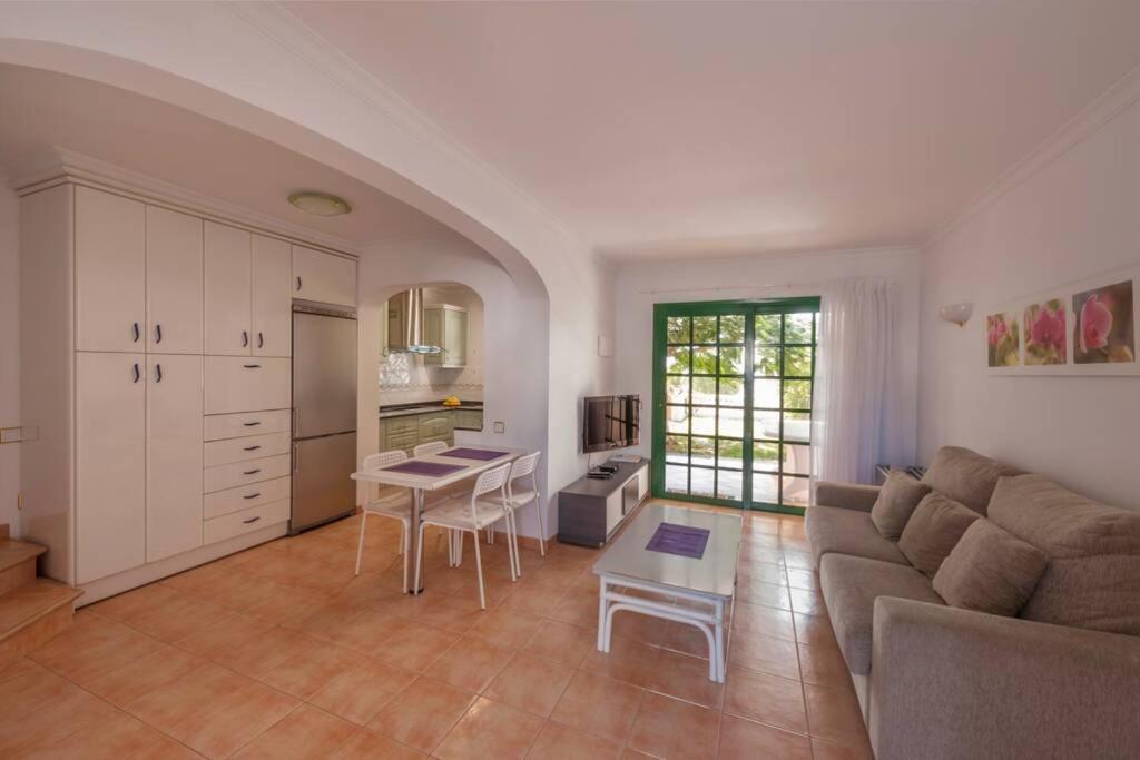 Duplex Con Jardin Y Buenas Vistas Apartment Maspalomas  Exterior photo