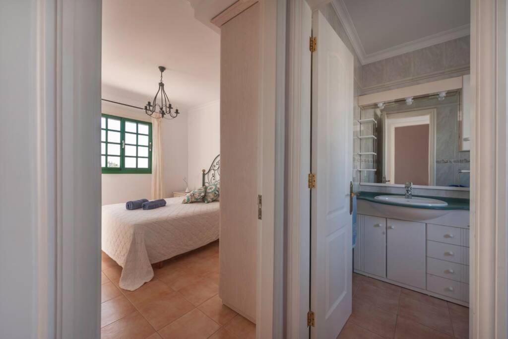 Duplex Con Jardin Y Buenas Vistas Apartment Maspalomas  Exterior photo